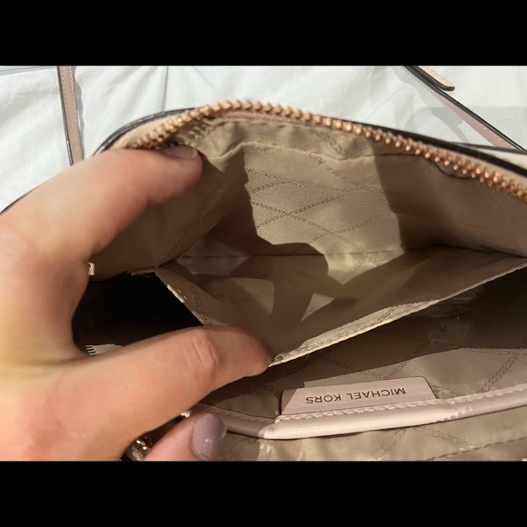 Michael Kors Crossbody - Picture 6 of 7